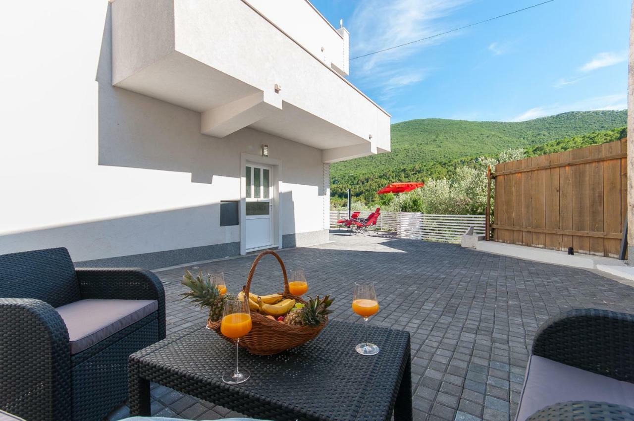Matanovi Dvori Villa Slime Екстериор снимка